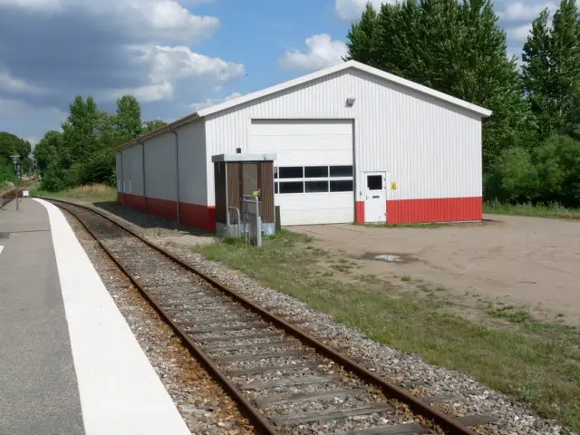 Billede af Ruds Vedby Stations materielade.