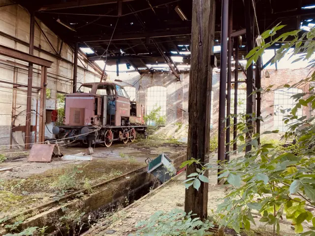 Billede af Tønder H Stations remise.