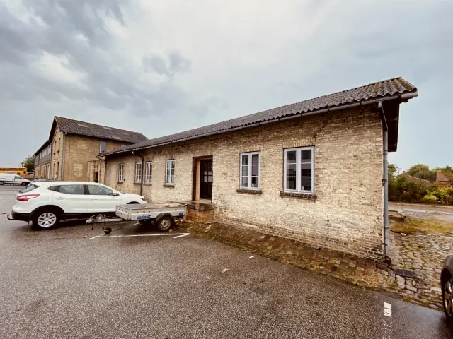 Billede af Vordingborg Stations varehus.
