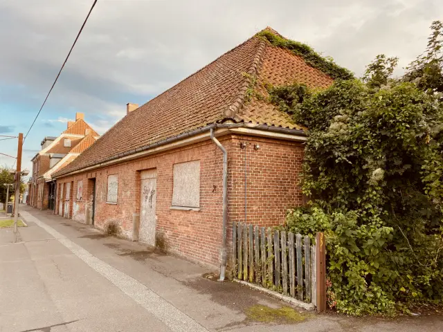 Billede af Nørre Aaby Stations varehus.