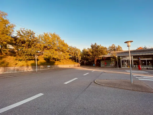 Billede af Ølby S-togstrinbræt.