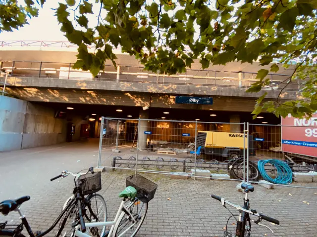 Billede af Ølby S-togstrinbræt.