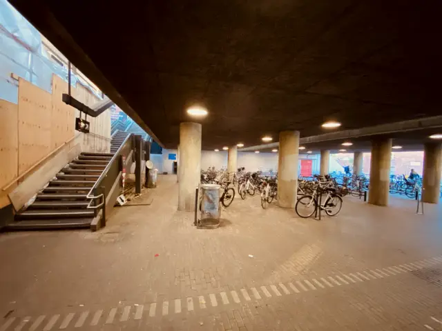 Billede af Ølby S-togstrinbræt.