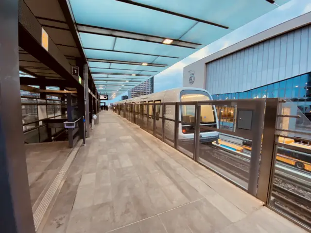 Billede af Ørestad Metrostation.