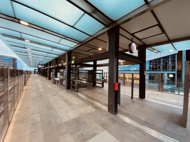 Billede af Ørestad Metrostation.