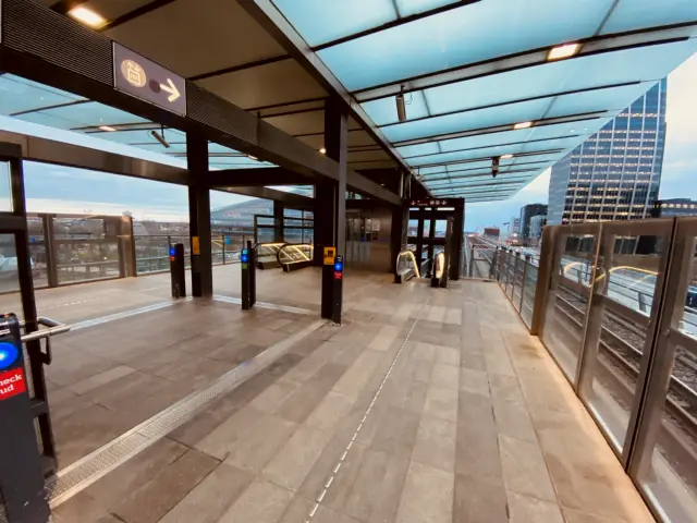 Billede af Ørestad Metrostation.