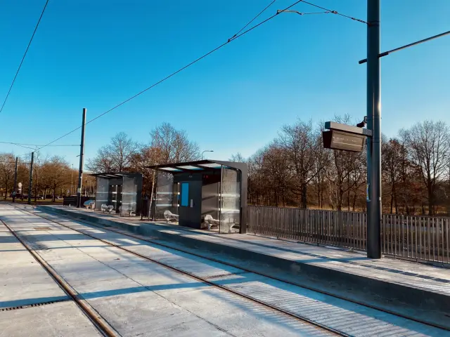 Billede af Bilka Letbanestation.