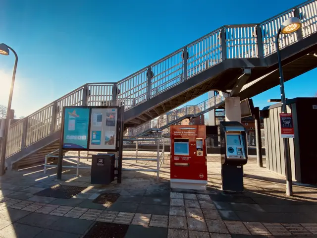 Billede af Hjallese Station.