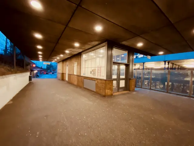 Billede af Vanløse Metrostation.