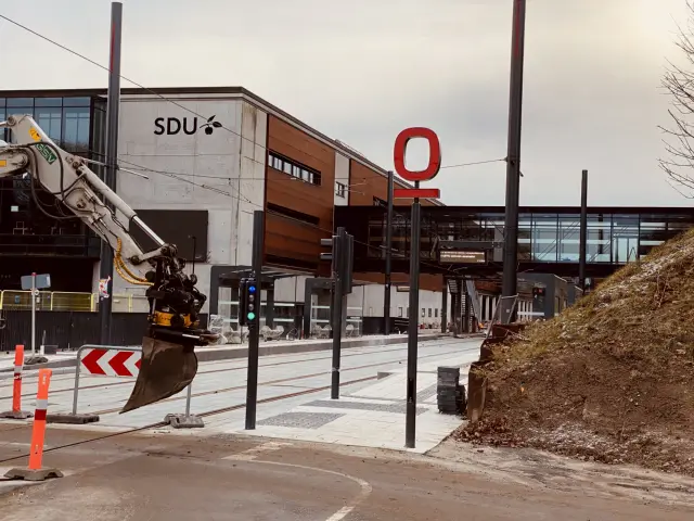Billede af Campus Odense Letbanestation.