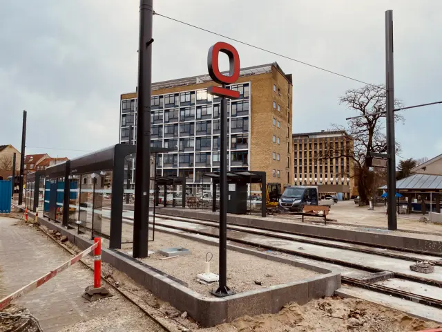 Billede af Benedikts Plads Letbanestation.