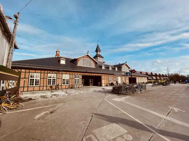 Billede af Østerport Station set fra vejsiden.