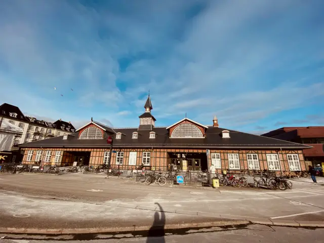 Billede af Østerport Station set fra vejsiden.