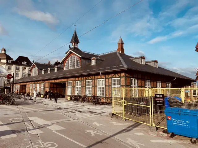 Billede af Østerport Station set fra vejsiden.