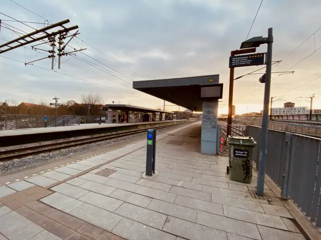 Billede af Vigerslev Allé S-togstrinbræt.