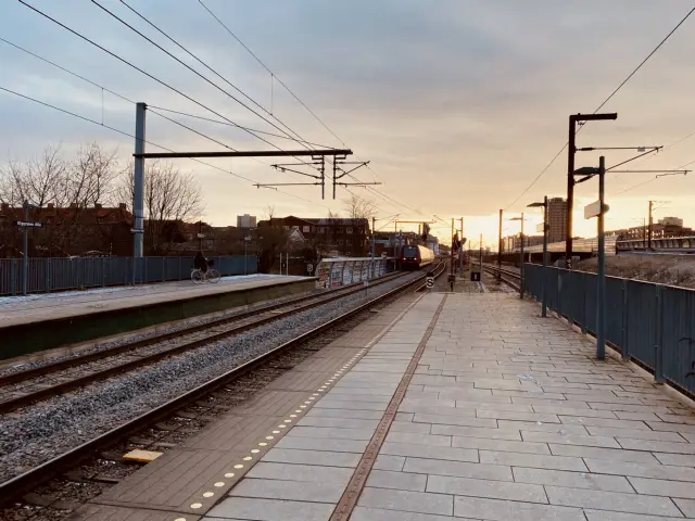 Billede af Vigerslev Allé S-togstrinbræt.