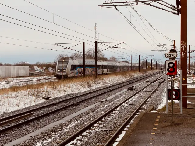 Billede af Taastrup S-togstrinbræt.
