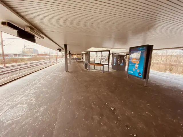 Billede af Albertslund S-togstrinbræt.