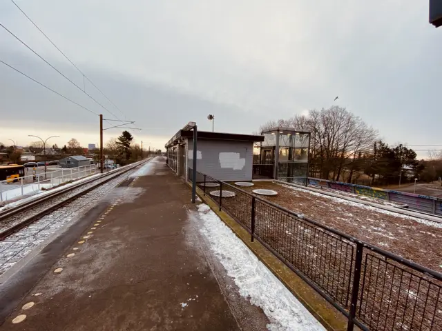 Billede af Rødovre S-togstrinbræt.