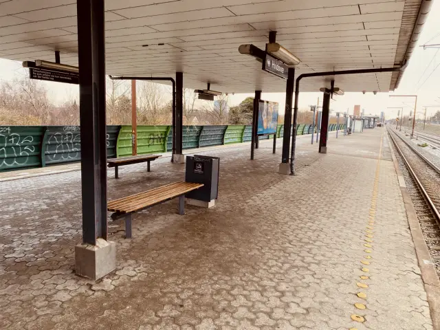 Billede af Hvidovre Nær S-togstrinbræt.