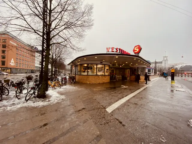 Billede af København Station (1864-1911) - Stationen er nedrevet, men har ligget her tæt på, hvor Vesterport ligger i dag..