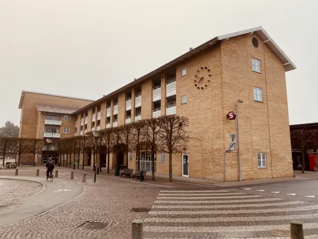 Billede af Farum S-togstrinbræt.