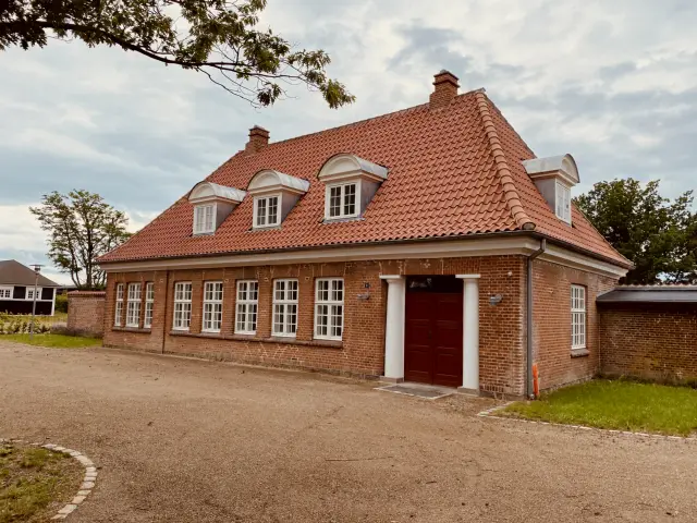 Billede af Mern Station.
