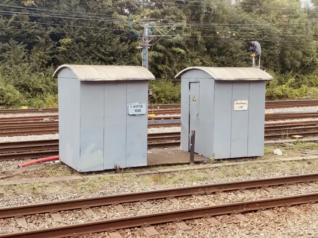 Billede af signalhytter ved Østerport Station.