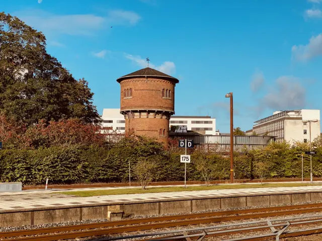Billede af Aalborg Stations vandtårn.