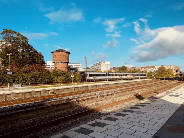 Billede af Aalborg Stations vandtårn.