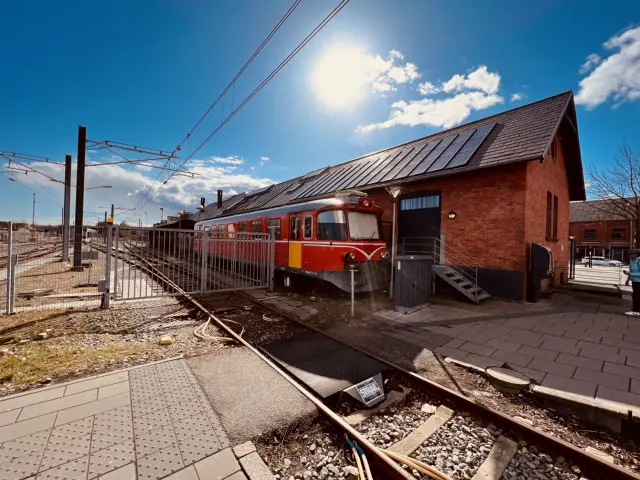 Billede af Odder Stations varehus.