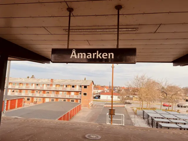 Billede af Åmarken S-togstrinbræt.