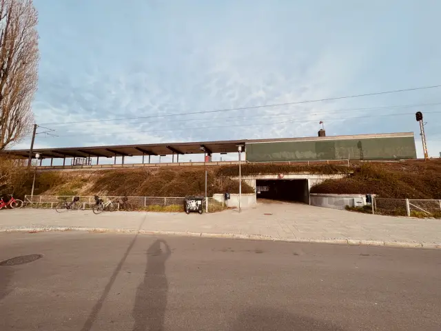 Billede af Åmarken S-togstrinbræt.