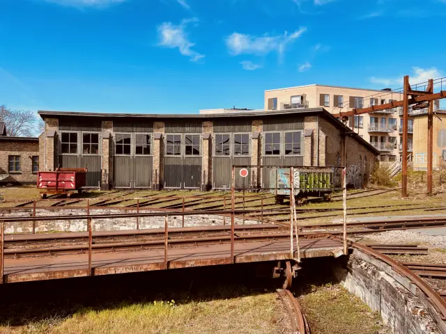 Billede af Roskilde Stations remise.