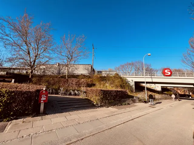 Billede af Stengården S-togstrinbræt.