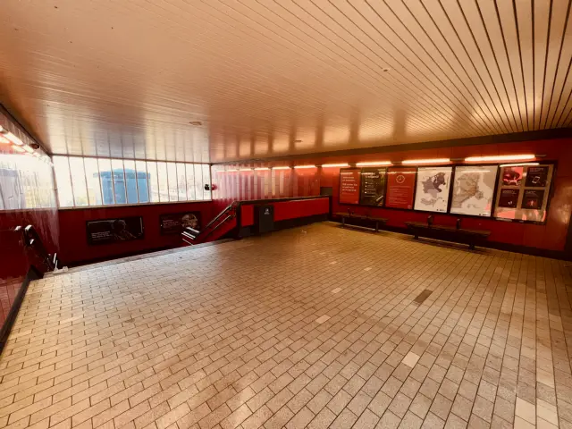 Billede af Stengården S-togstrinbræt.