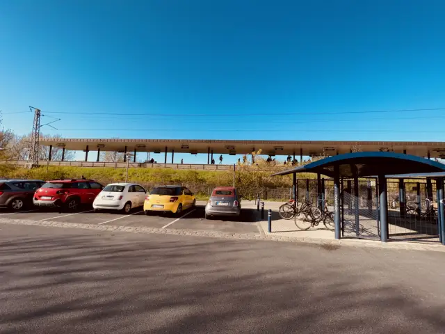 Billede af Buddinge S-togstrinbræt.