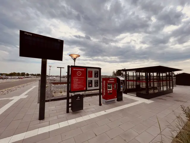 Billede af Aalborg Lufthavn Station.