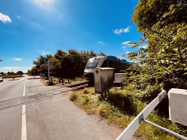 Billede af tog ud for Ribe Nørremark Station.
