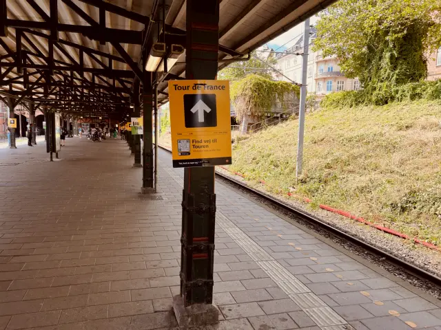 Billede af Østerport Station, som er klar til Tour De France.