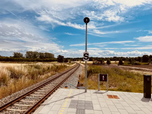 Billede af Troldebakkerne Station.