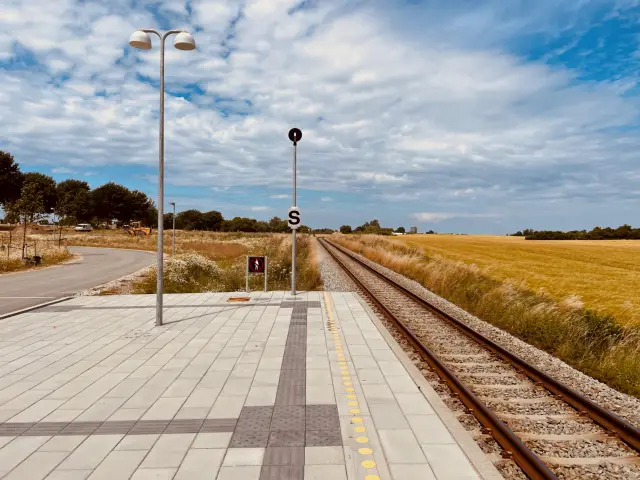 Billede af Troldebakkerne Station.