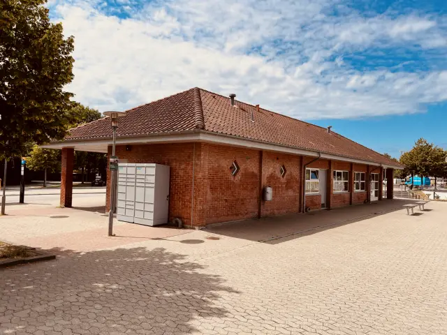 Billede af Helsinge Station.