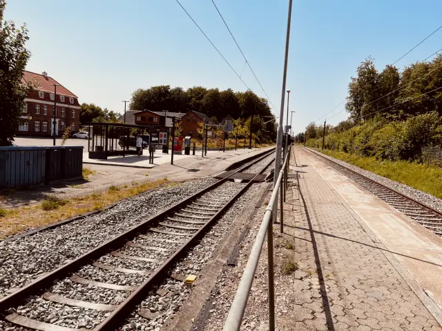 Billede af Tureby Stations ind og udkørsel.