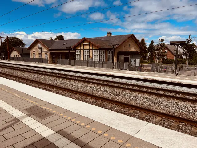 Billede af Hvalsø Station.