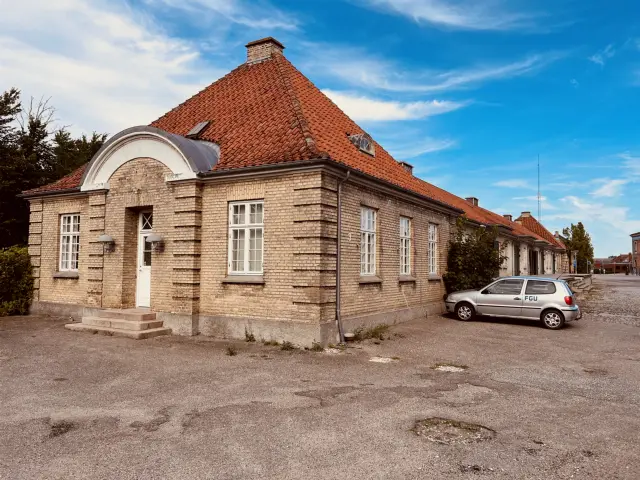 Billede af Maribo Stations varehus.