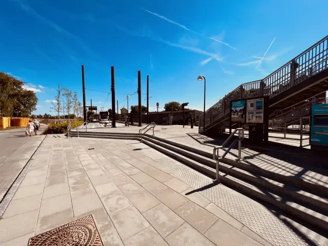 Billede af Hjallese Station.