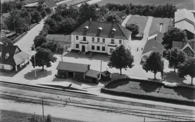 Billede af Stenlille Stations varehus.