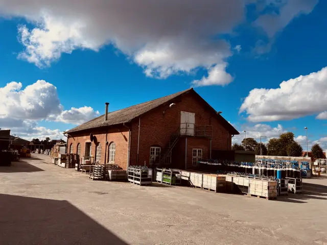 Billede af Middelfart Stations remise.