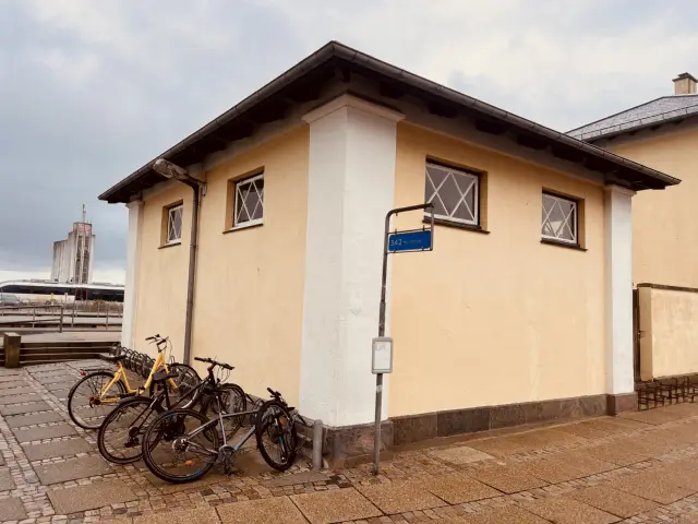 Billede af Struer Stations retirade.